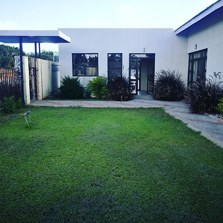 Tsumeb Guesthouse Kamho Exterior foto